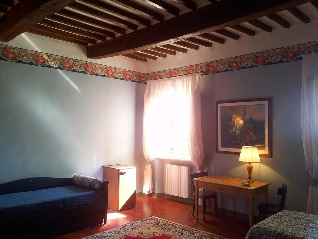 Soggiorno Dimora Del Grifo San Miniato Oda fotoğraf